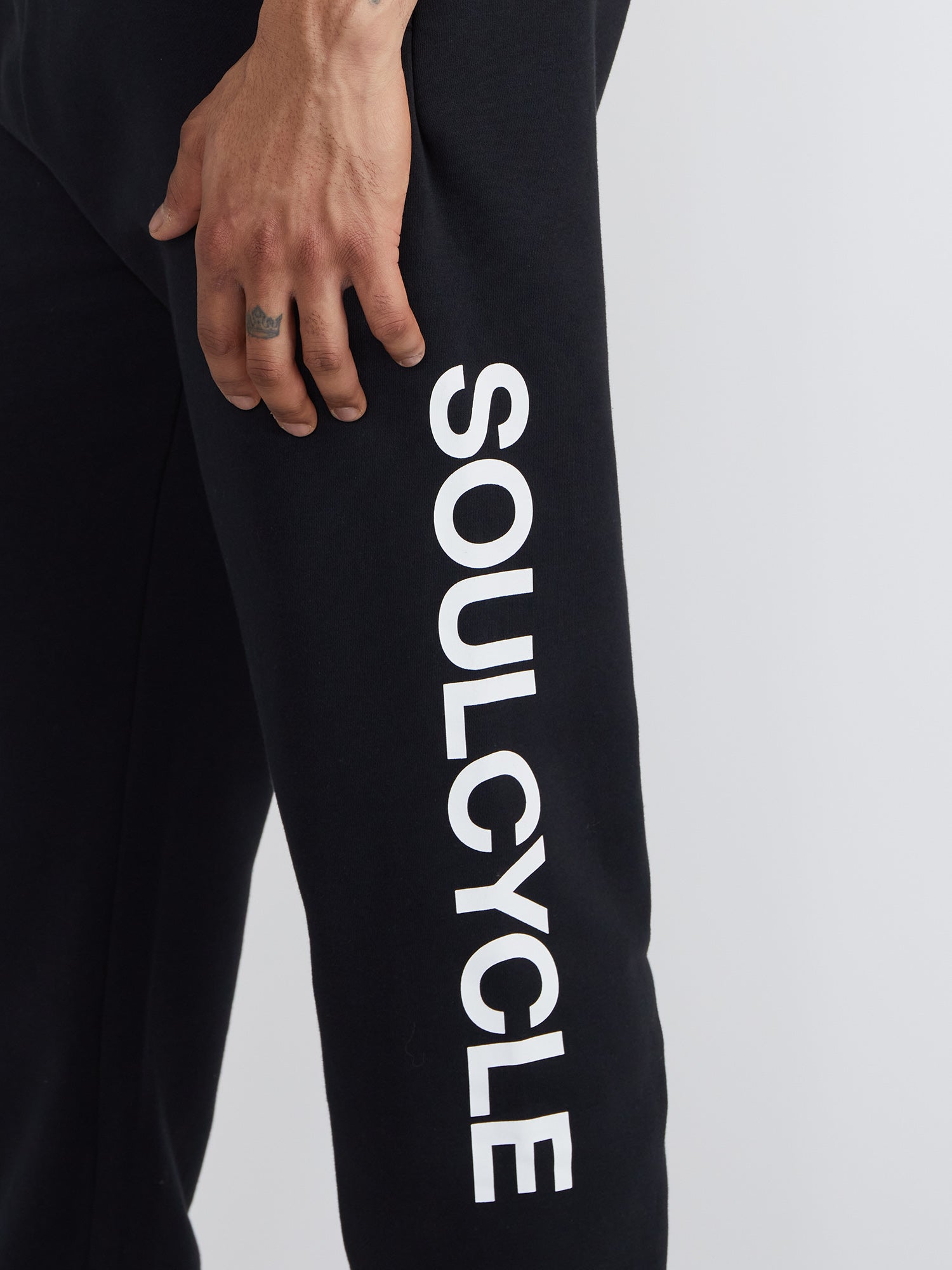 BILLIE CORE BLACK SC SWEATPANT | Soul by SoulCycle