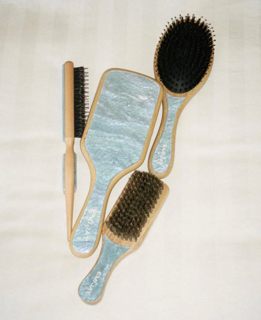 Styling Brush in Blue Sugar