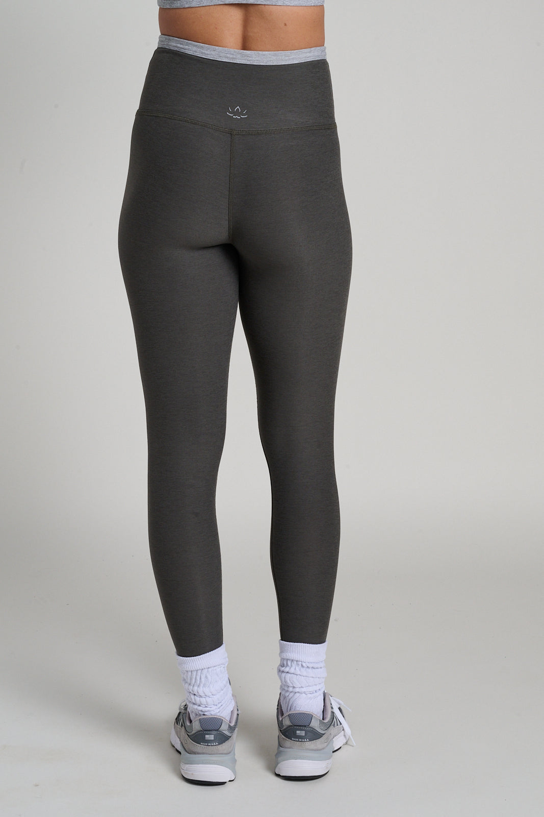 Spacedye Outlines High Waisted Midi Legging | Beyond Yoga