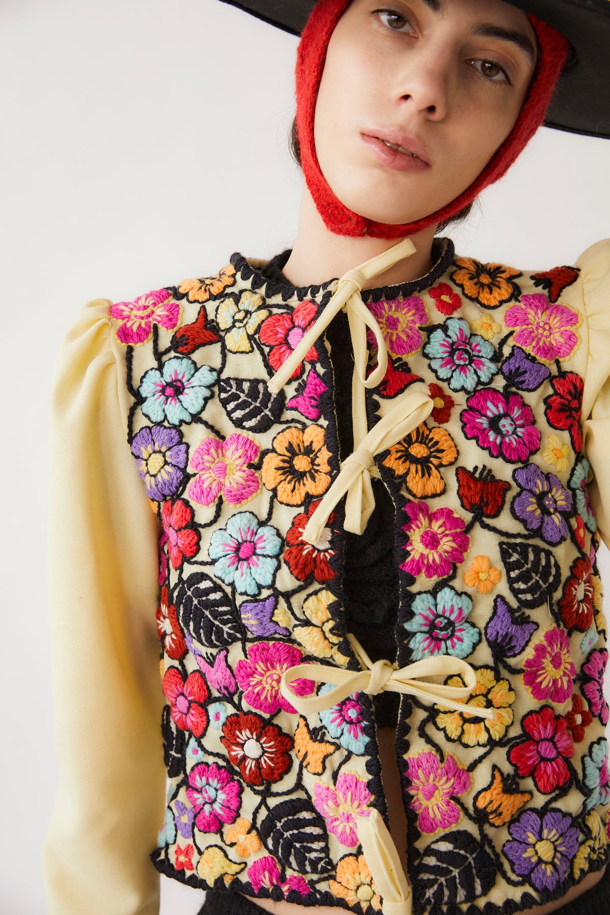 Endora Embroidered Blouse | Cream