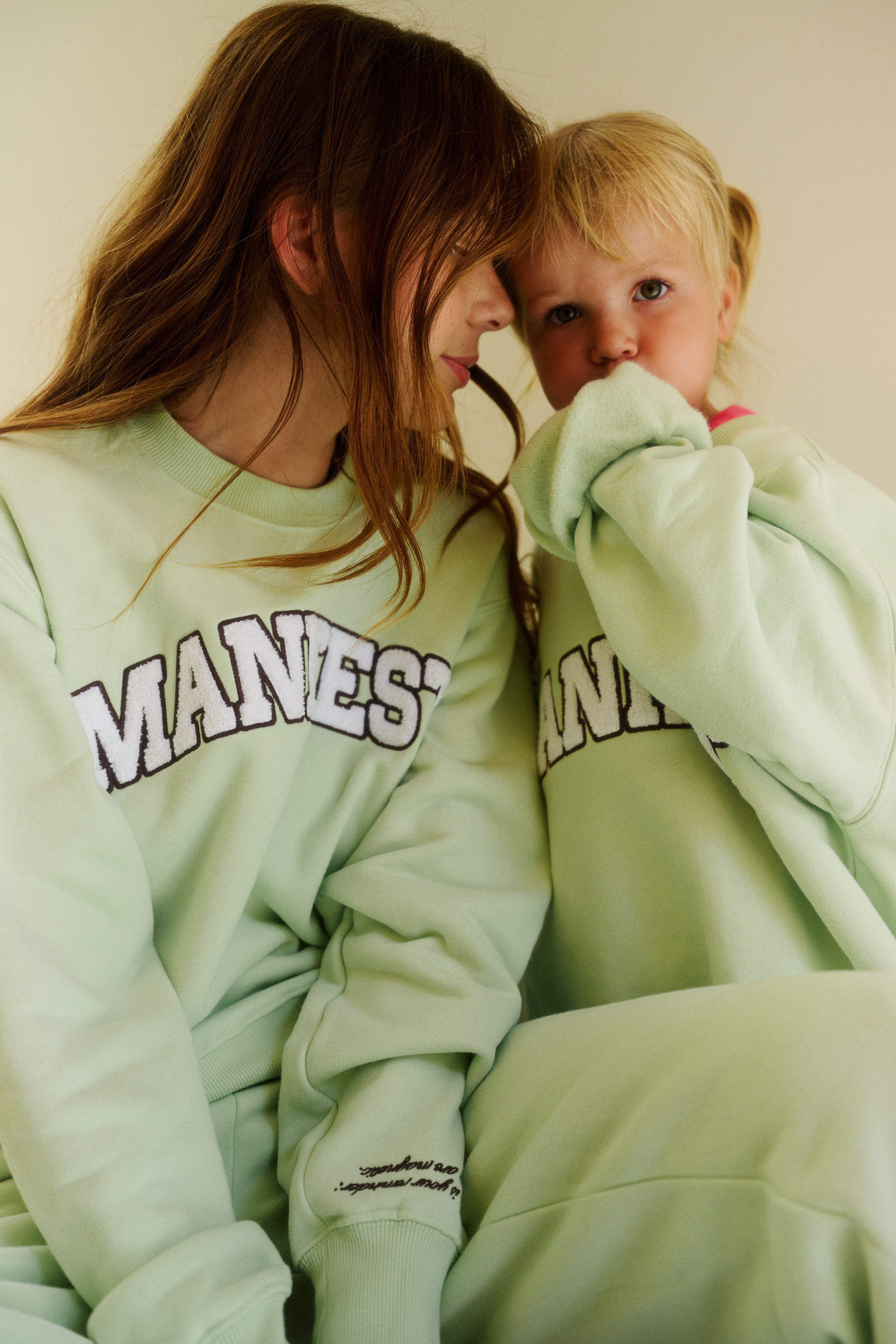 Manifest Classic Sweatpants