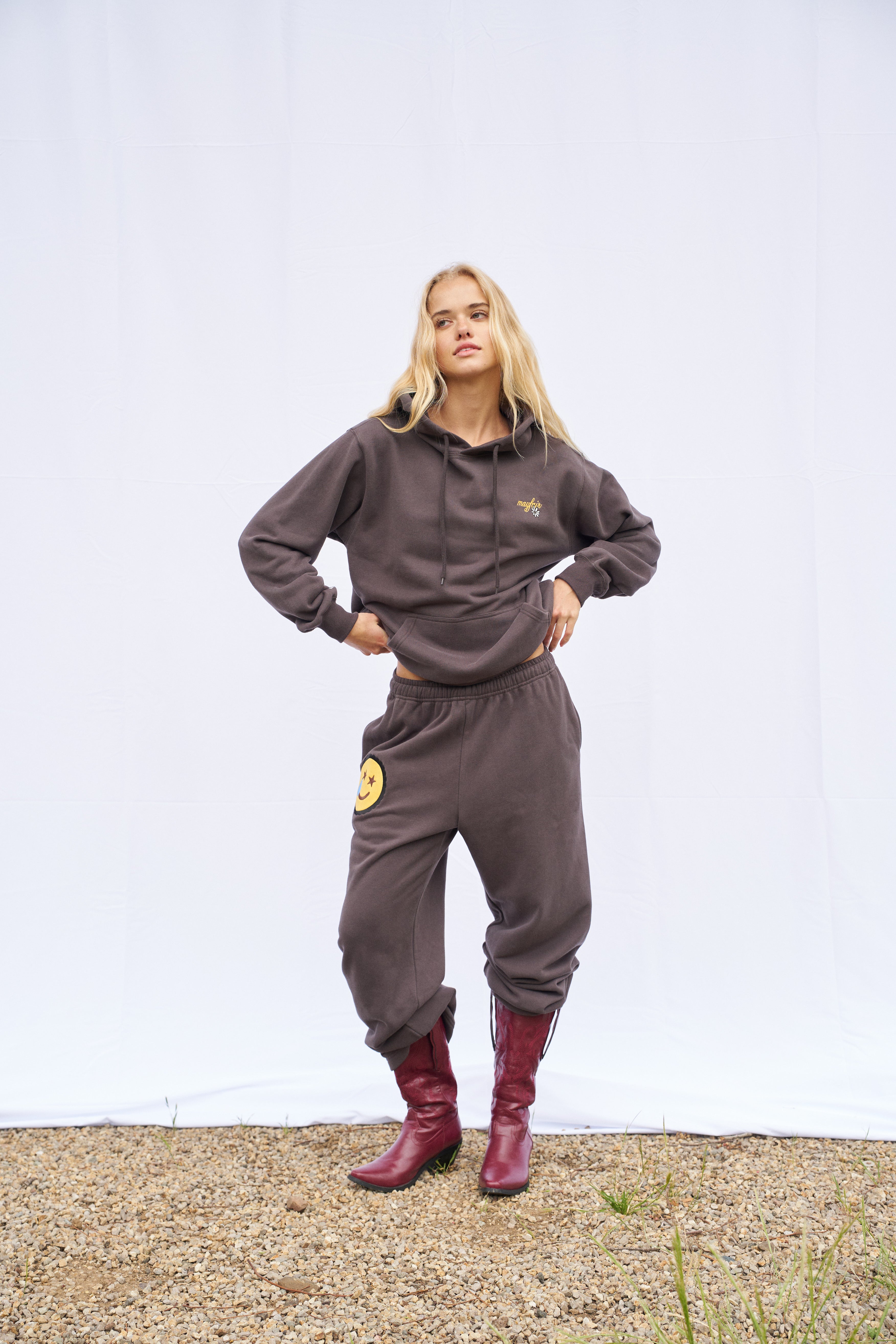 Desert Feeling Classic Wide Leg Sweatpants