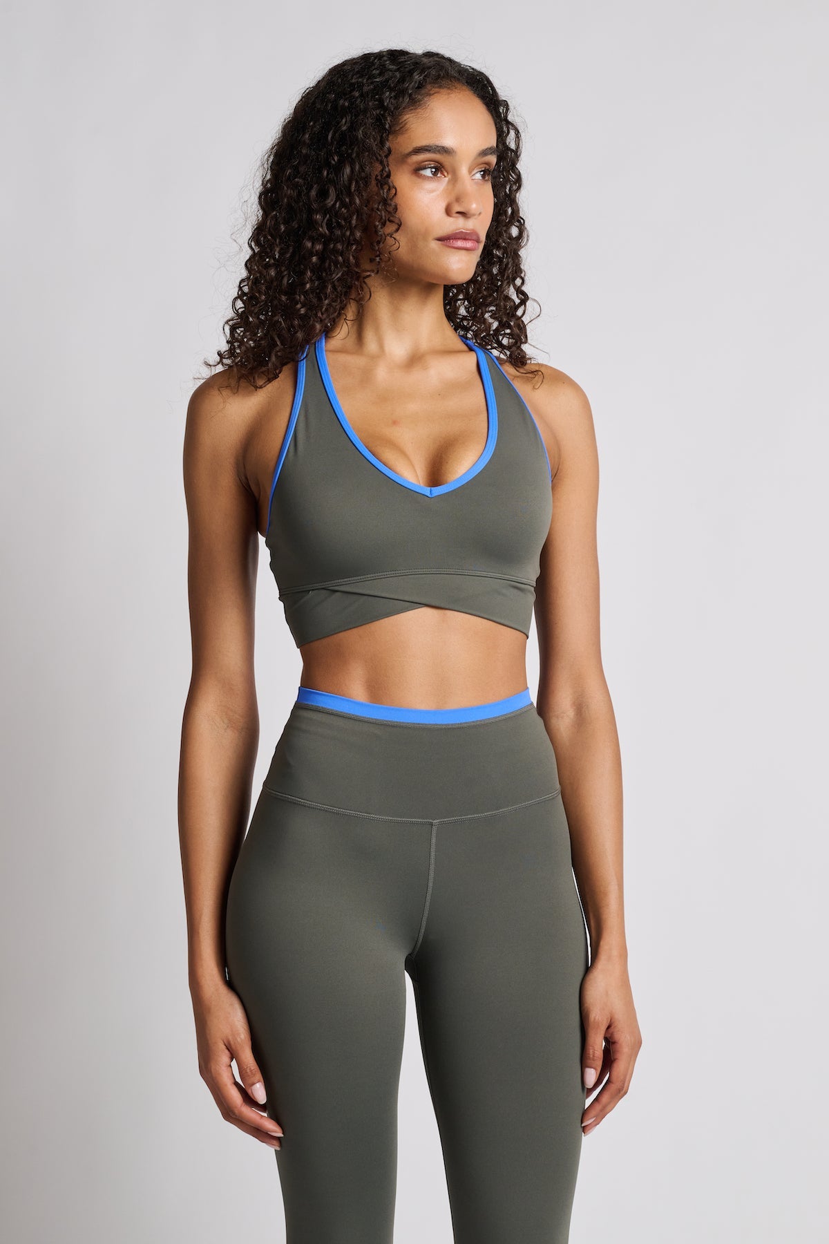 VITA CROP | P.E Nation