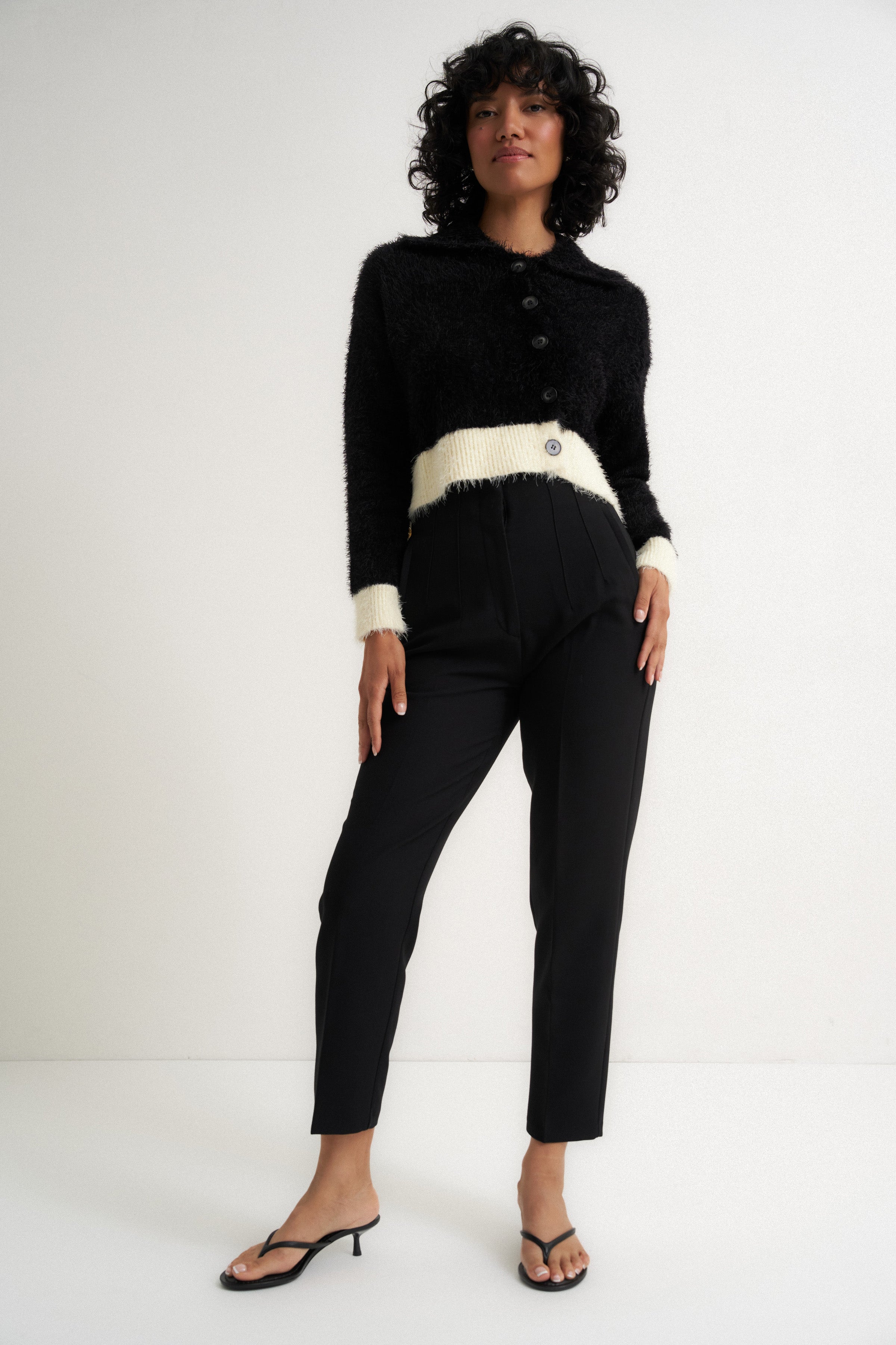 Walter Cardigan - Black