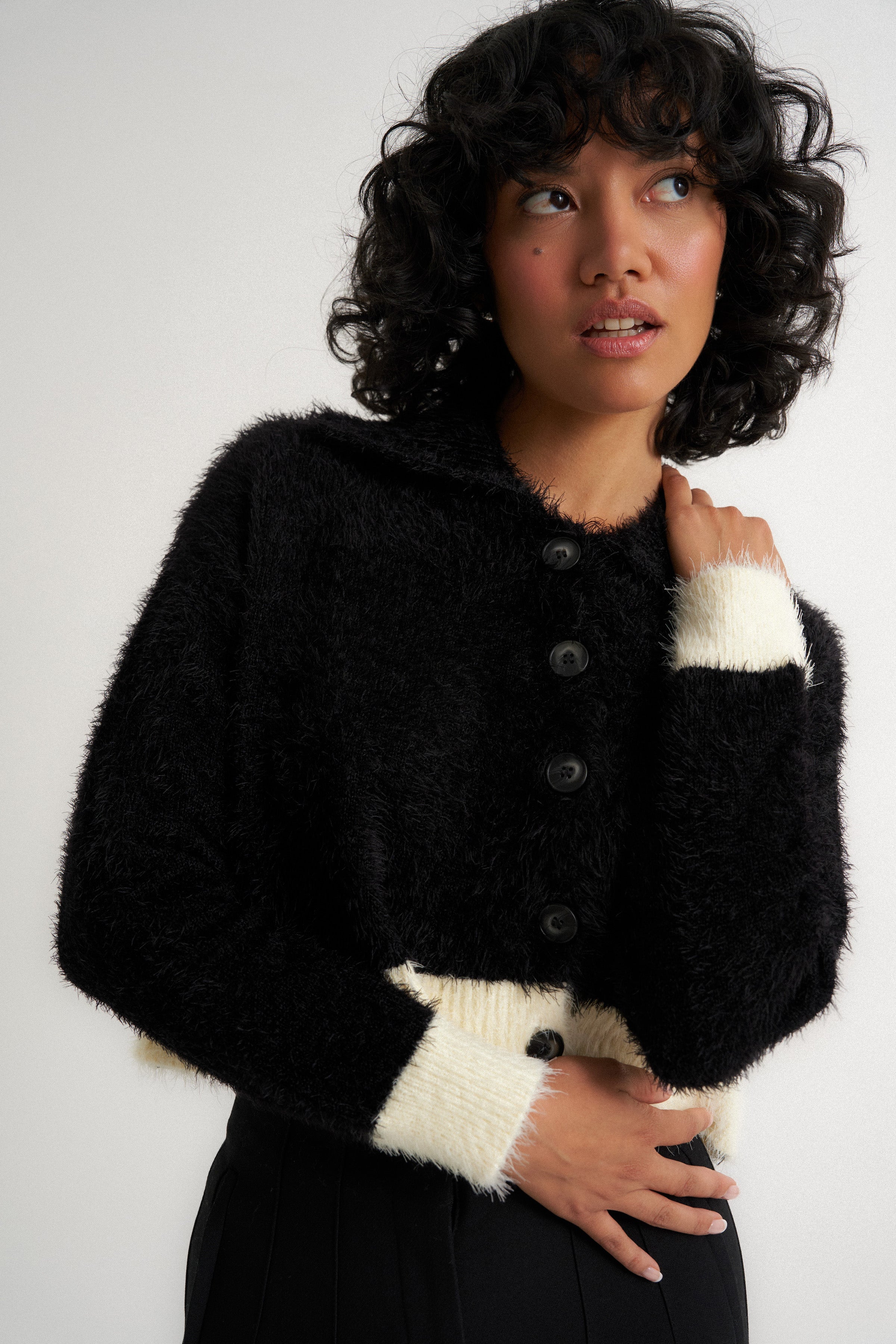 Walter Cardigan - Black