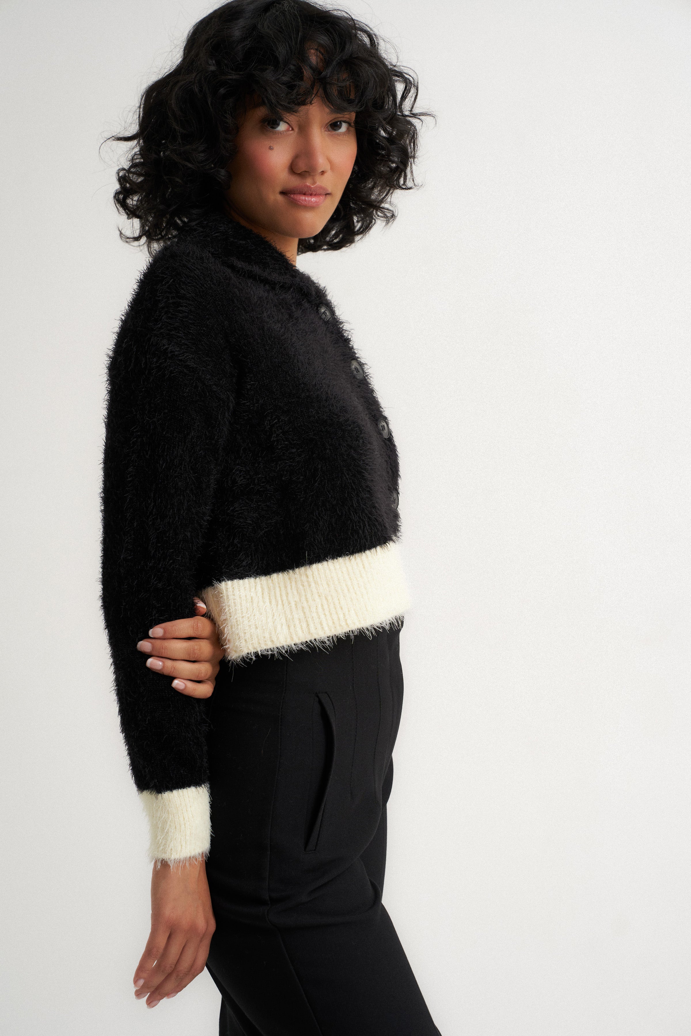 Walter Cardigan - Black