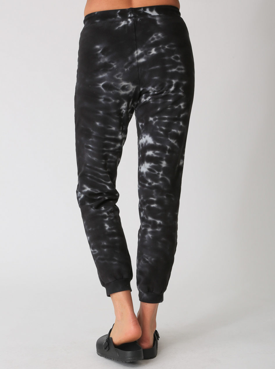 SUNNY JOGGER - Lightning Onyx/Cloud | ELECTRIC & ROSE