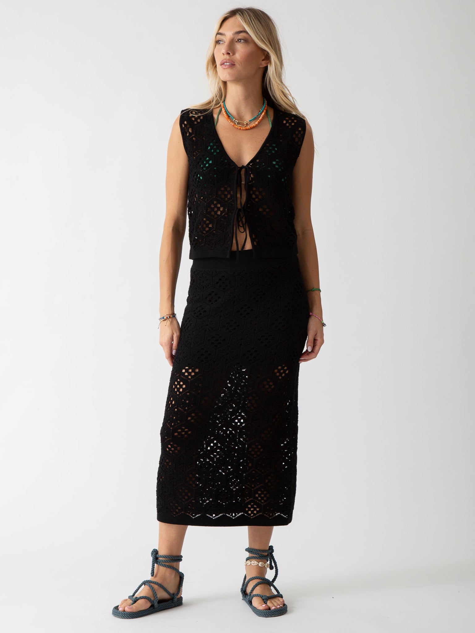 Angelina Skirt - Crochet Onyx | Electric & Rose