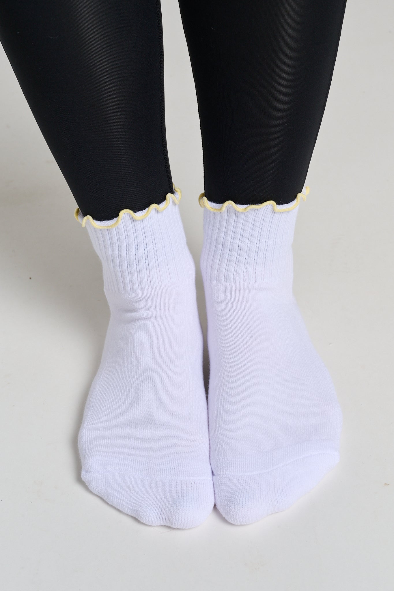 Yellow Ruffle Quarter Cut Sock | Soul by SoulCycle
