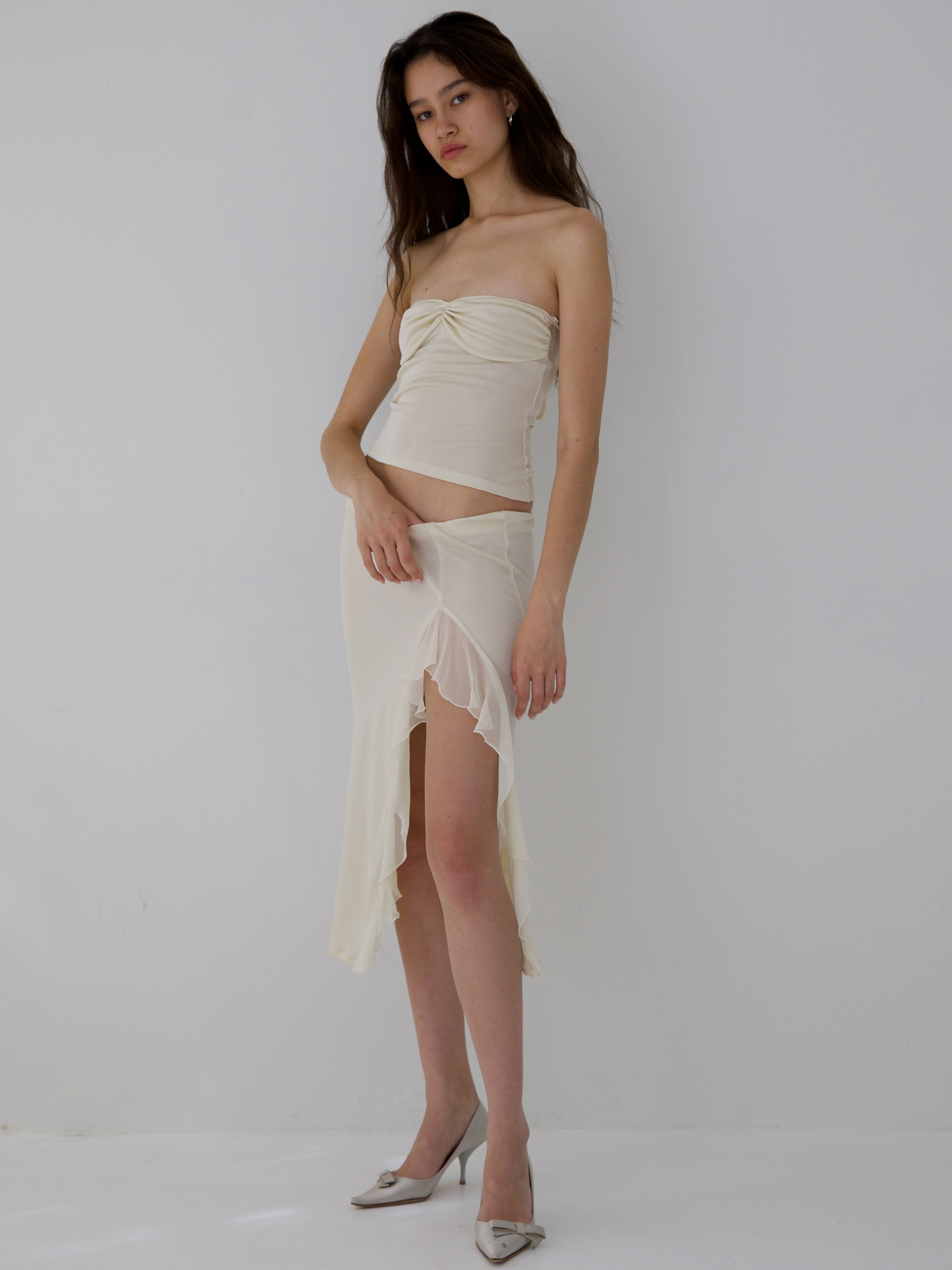 BLOSSOM SKIRT IN ALMOND