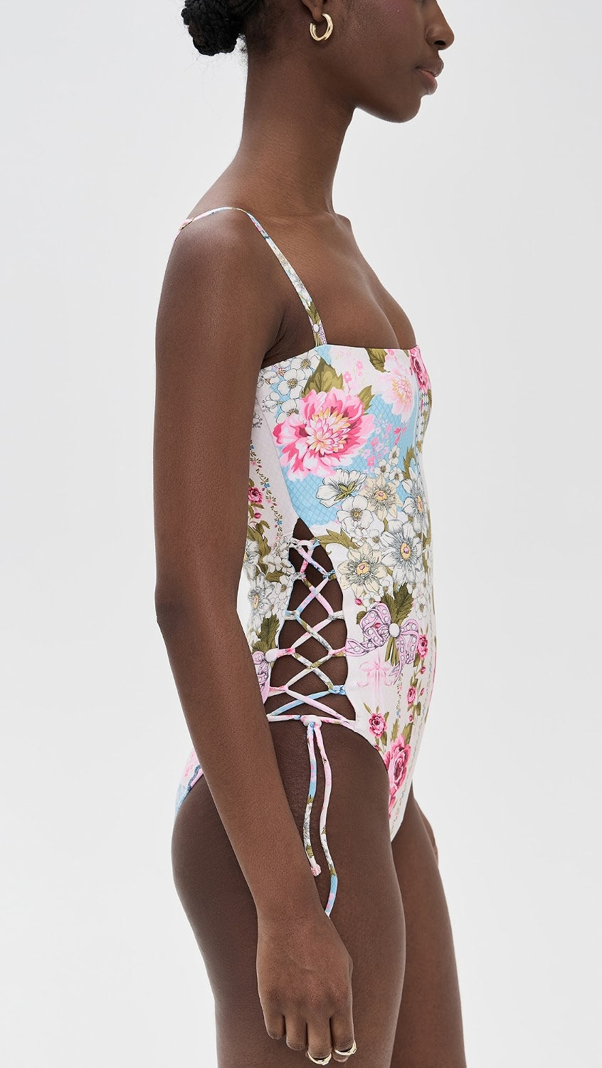 Mariel Meraki 17484 | Agua Bendita