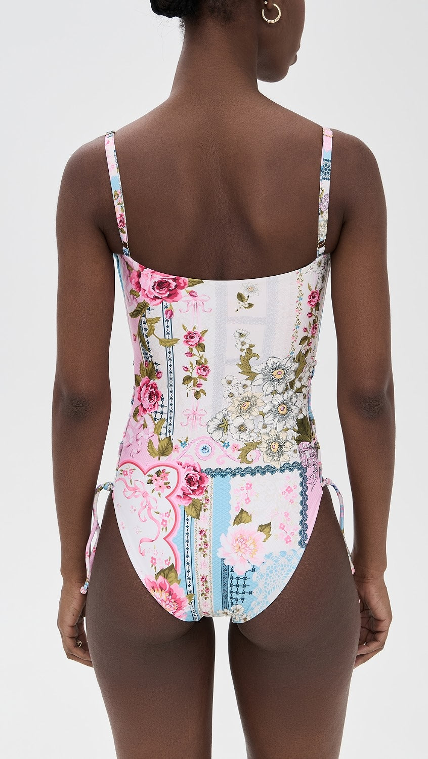 Mariel Meraki 17484 | Agua Bendita