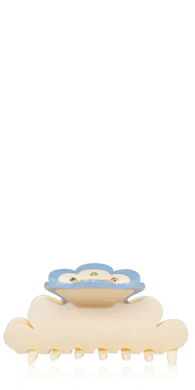Cream Puff Clip in Cloud