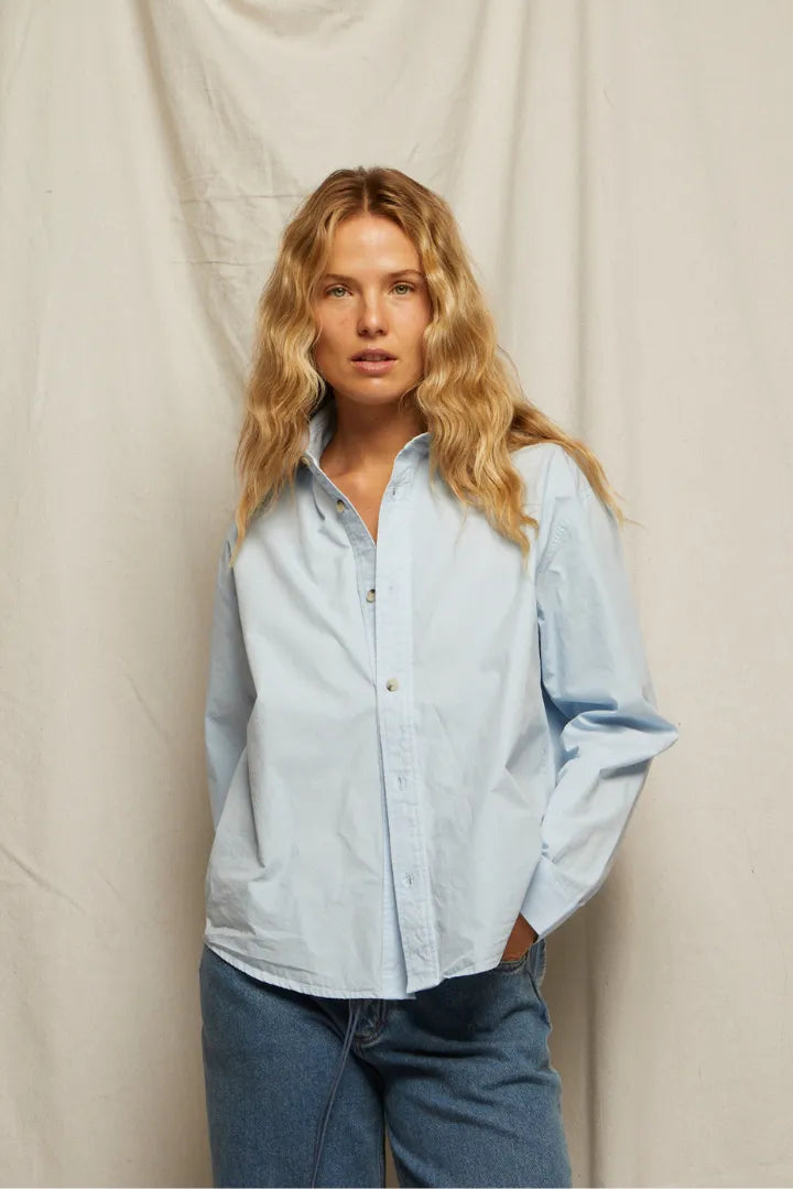 james cotton poplin button up | sky blue