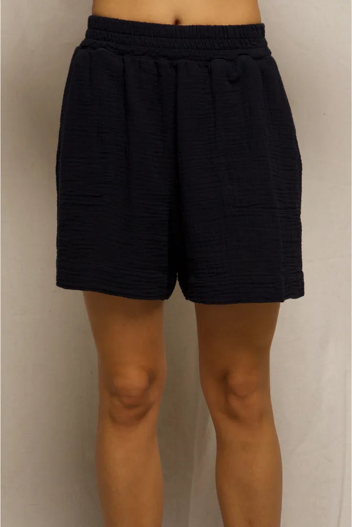 lucca double gauze pull on shorts | true black