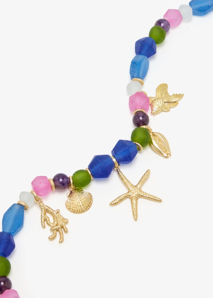 Meretrix Necklace Mix