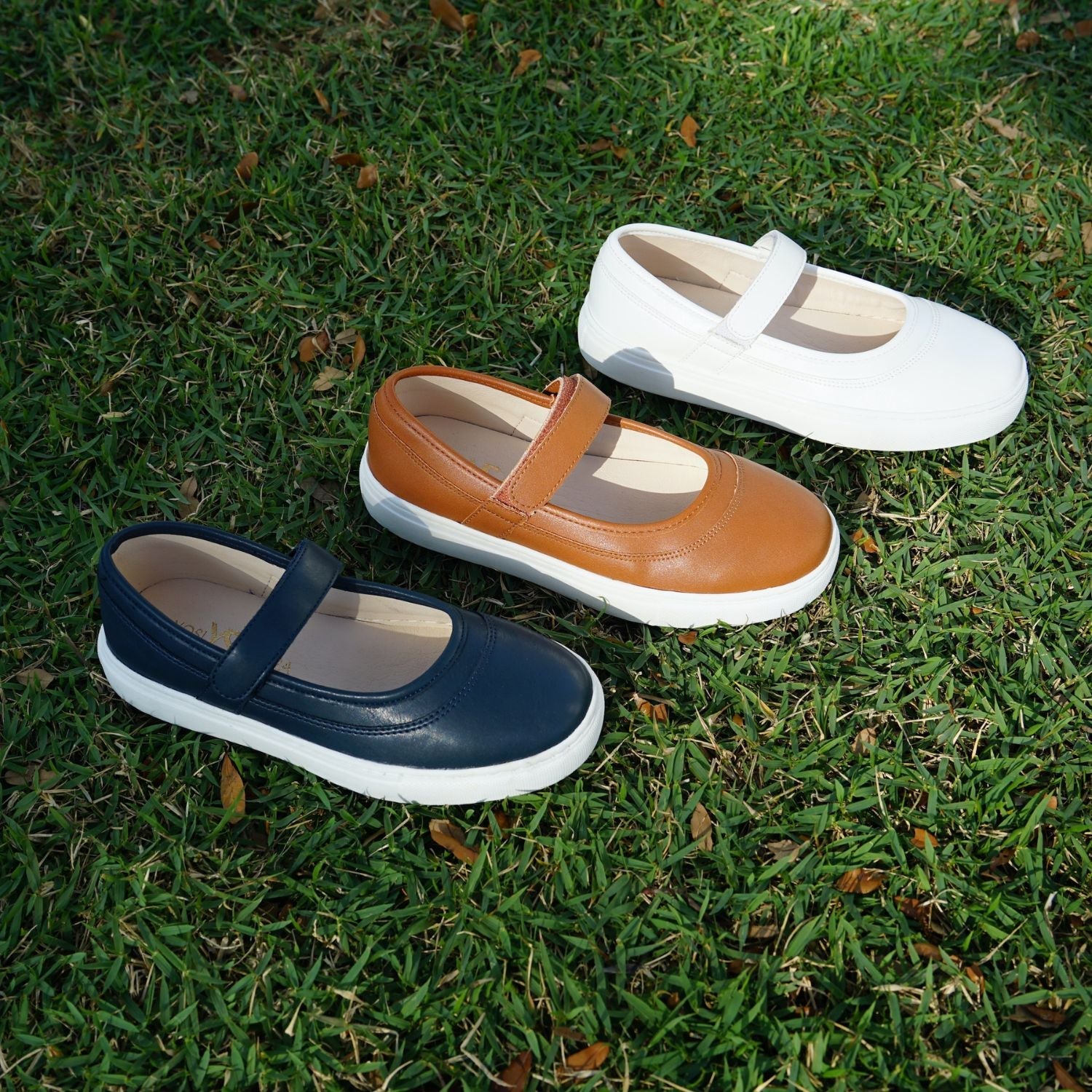 Miss Adeline Slip-On in Navy - Kids - Yosi Samra  - Kids' Sneakers